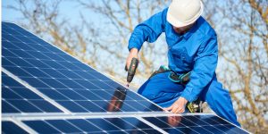 Installation Maintenance Panneaux Solaires Photovoltaïques à Baulay